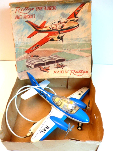 Avion En Tôle Joustra France - Téléguidé - Vintage à Restaurer