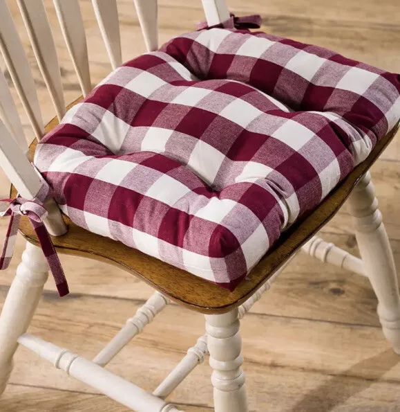 Almohadilla de silla con mechones a cuadros de búfalo reversible con corbatas