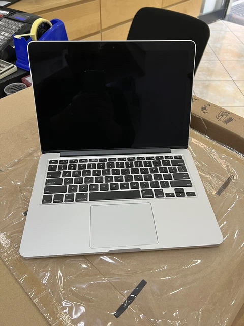 MacBook Pro 2015 pari a nuovo Modello A1502