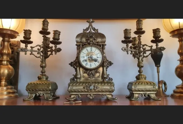 patinated bronze fireplace set composed of a pendulum clock two candelabras 1890 2