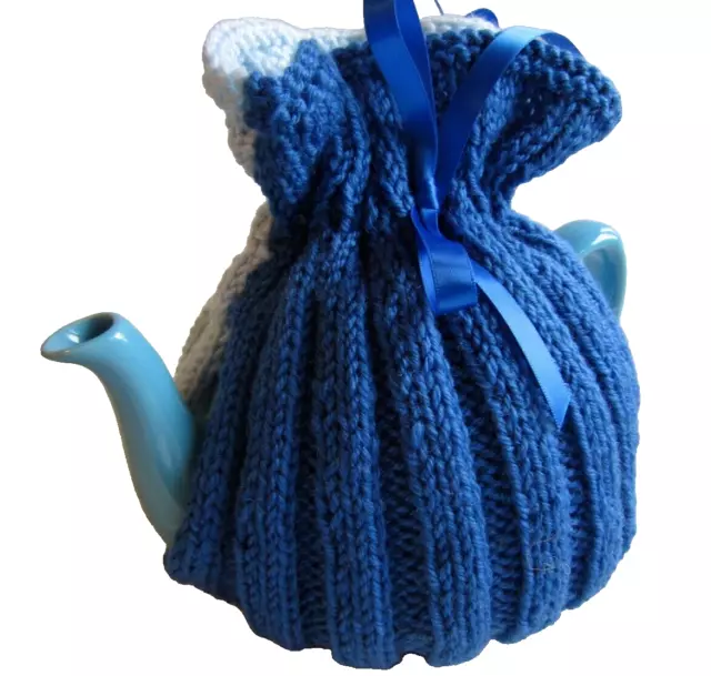 VINTAGE STYLE knitted TEA COSY. BLUE. 100% WOOL/ALPACA fit Tea Pot 1.5/2 pints