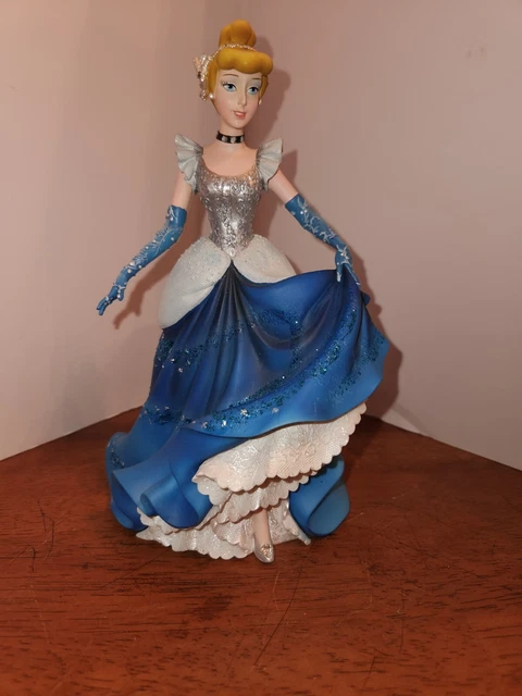 Disney Showcase Couture De Force Cinderella Enesco Statue W/ Box