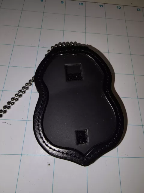 Strong Leather Company Badge Holder For Neck W/Chain - Brand New