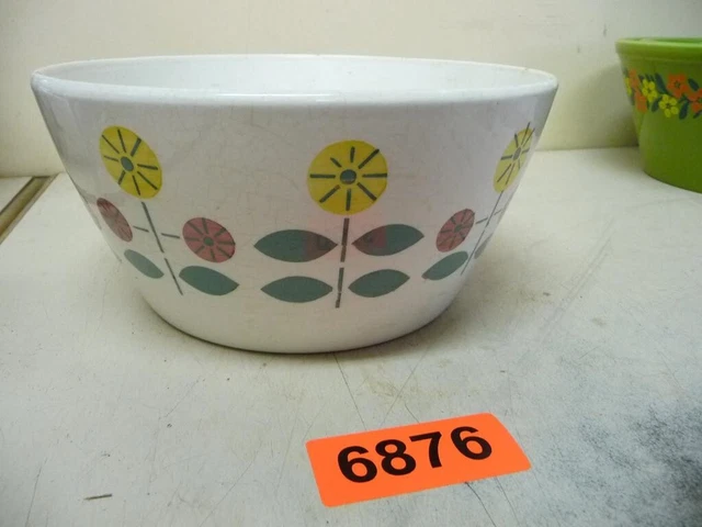 6876. Old Porcelain Bowl 50s Bowl