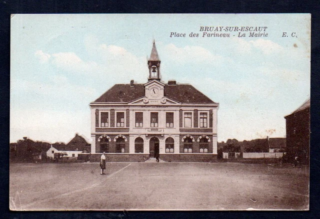 Cpa  --  Bruay Sur Escaut Place Des Farineau  La Mairie  466.D***