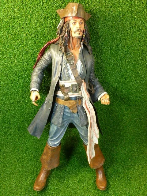 Disney Johnny Depp 'Captain Jack Sparrow' Motion Activated Talking Figure 18"