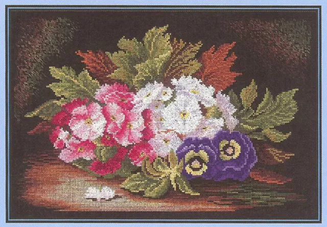 RTO  M230  Primulas and Pansies  Kit  Broderie  Point de Croix  compté