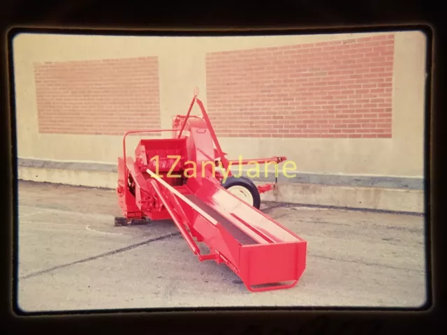 AC0802 35mm Slide of an Allis-Chalmers  from MEDIA ARCHIVES PLOWER EQUIPMENT
