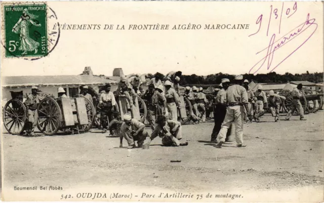 CPA AK Oudjda Parc d'Artillerie 75 de montagne MAROC (1319221)