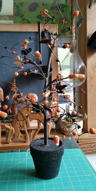 18" Mini HALLOWEEN TREE Black Wire in Glitter Pot w Candy Corn Ghosts Witch Hats