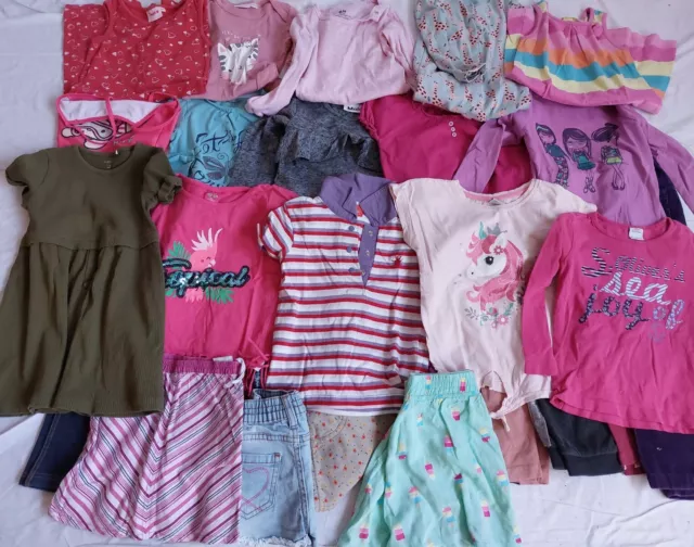 Konvolut baby Mädchen Kleidungspaket Gr.92/98/104 Über 28 Teilen Guter Zustand