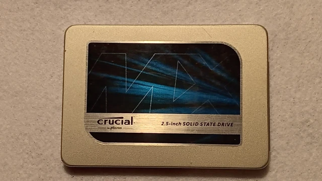 Drive Crucial 275gb Crucial MX300 SSD Review: Affordable - Main Image