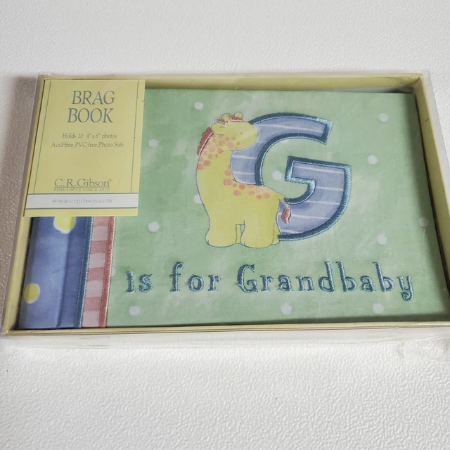 Zoophabet Photo Brag Book G is for Grandbaby Cathy Heck Holds 20 Photos