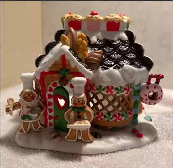 Partylite Christmas Candle Holder Gingerbread Bakery