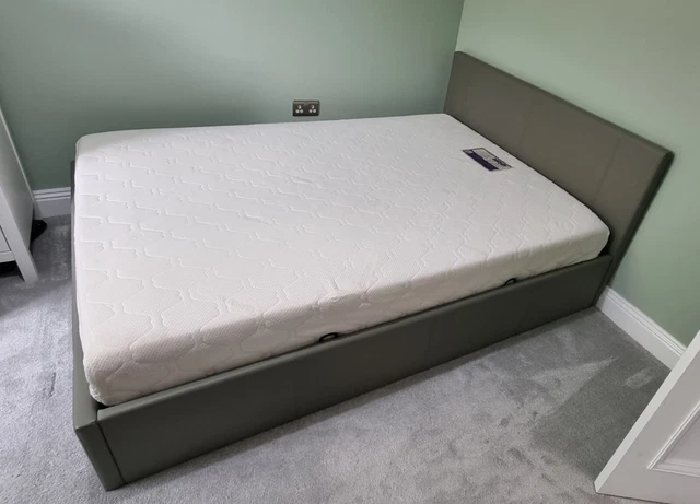 HABITAT LAVENDON DOUBLE Ottoman Bed Frame - Side lifting £150.00