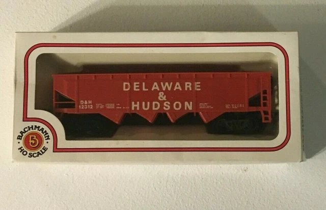 Bachmann HO Scale DELAWARE & HUDSON TRAIN NICE!