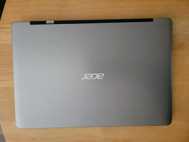 Acer Aspire S3-391-6048 13.3in i3-2367M 4GB RAM 120GB SSD + 20GB On-board SSD