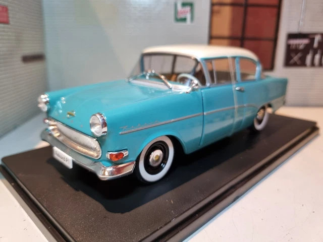 Hachette 1:24 Opel Olympia Rekord P1 Año de construcción 1957 turquesa G1648002 modelo coche G1648002 AB24P002