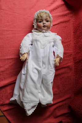 bleuette fleischman 6/0 époque jumeau avec son costume marin 