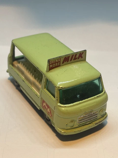 MATCHBOX SERIES LESNEY No. 21 Commer Bottle Float Milk Van