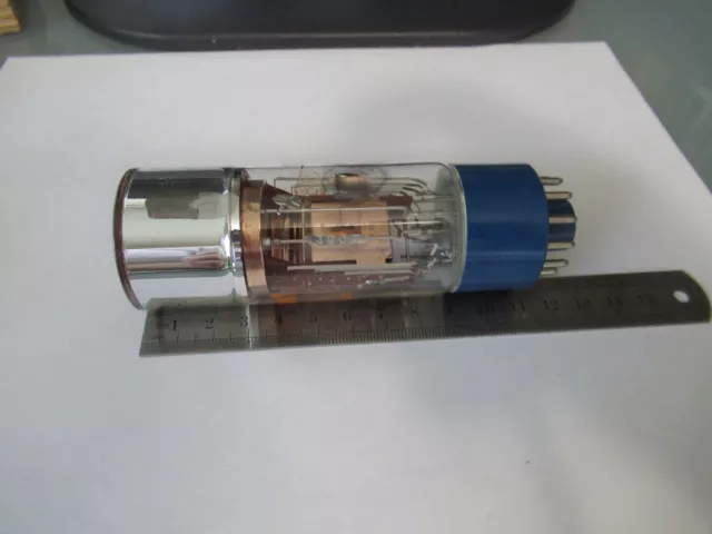 Grand Aspirateur Tube Photomultiplier Amperex France PM-2018 Conforme à la Photo