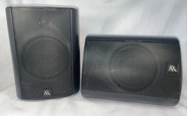 PAIR OF ACOUSTIC Research AR Bookshelf Speakers ***UNTESTED