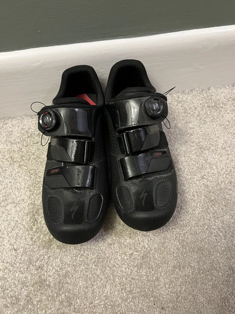 Specialized road bike shoes, size 8.5 UK, Boa dial, Little Use
