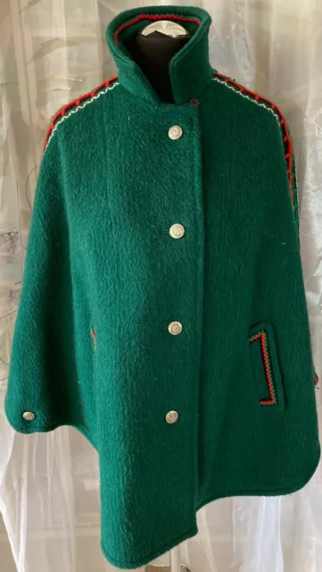 Retro/Vintage Original Wool Poncho Padded 1960er/70er Green With Decorations