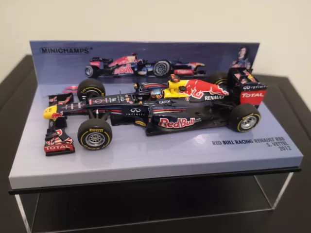 VETTEL 2012 RED BULL F1 RB8 WORLD CHAMPION 1/43 MINICHAMPS Formula 1 Miniature