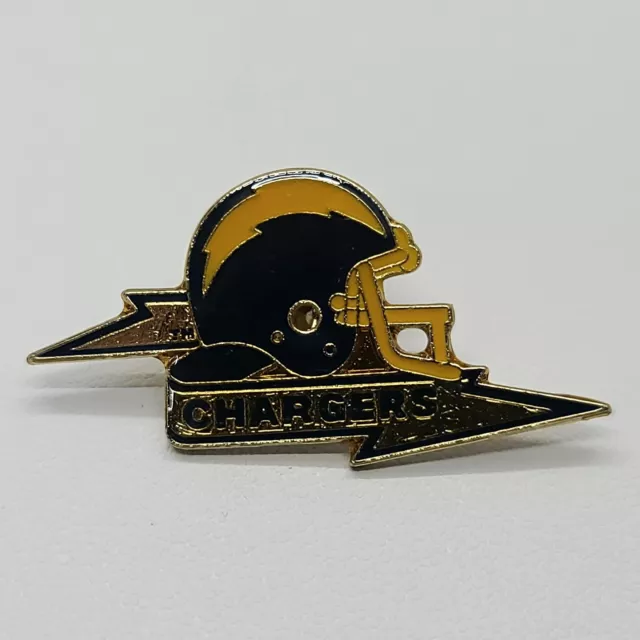 ⭐️ 1984 Vintage San Diego Chargers NFL Football Hat Lapel Jacket Pin Pinback