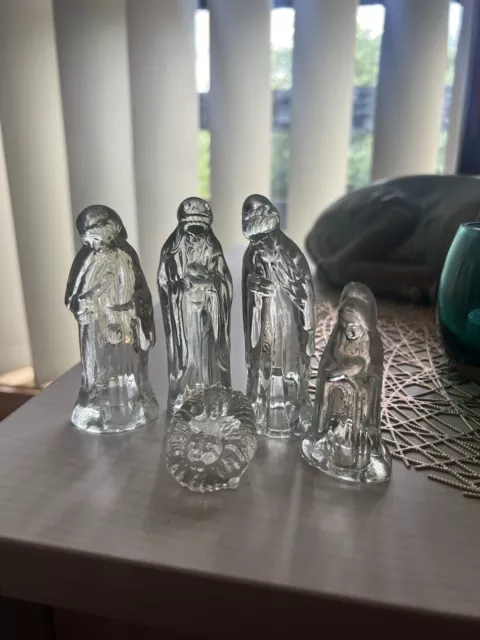 Clear Glass Christmas Nativity Manger Scene Set Vintage Figurines 5 piece