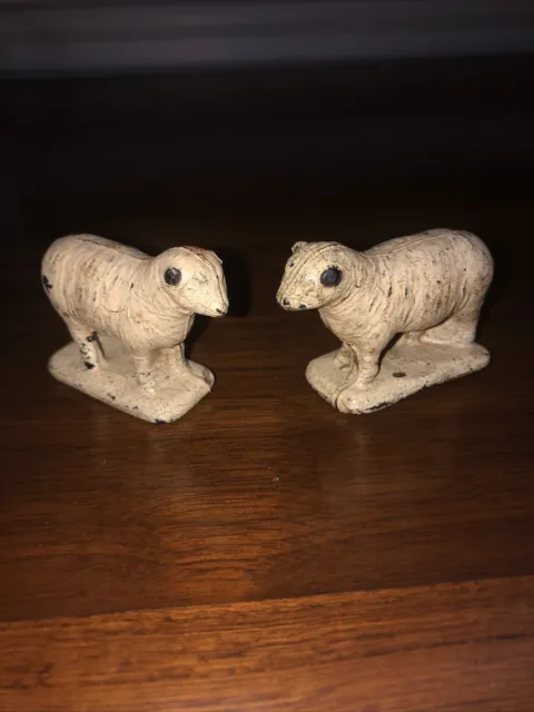 2 Vintage Aub Rubr Auburn Rubber Company Sheep Lamb Figurine Primitive