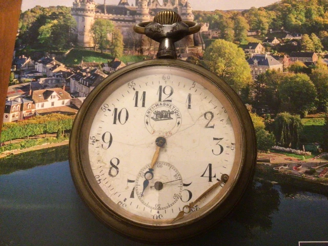 Montre De Poche Régulateur - Chiffres Romains Rouges - Mécanique Manuelle - 65mm - Occasion