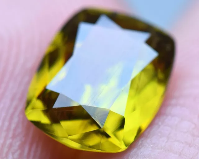 1.20 CT Ultra Rare Natural Full OF Fire Chrome Sphene Top Cut Gemstone @PAK