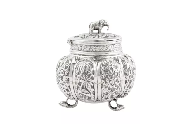 c1900 fine ANGLO-INDIAN solid silver tea caddy LUCKNOW intricate decoration