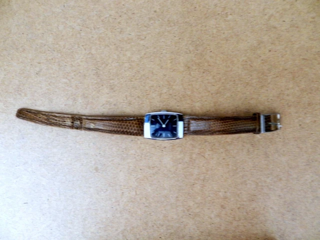 Collier Chaîne Couleur Doré Longueur 60 Cm Largeur Des Mailles 8 Mm Prix A La Piece