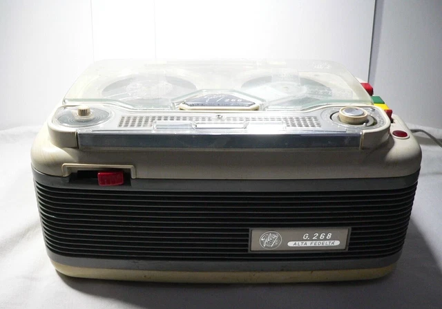 REGISTRATORE GELOSO G268  A NASTRO con microfono e valigetta  Castelli Magnet.