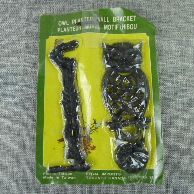 Owl Planter Wall Bracket Cast Iron NOS Taiwan 5.25 Inches Vintage 1970s