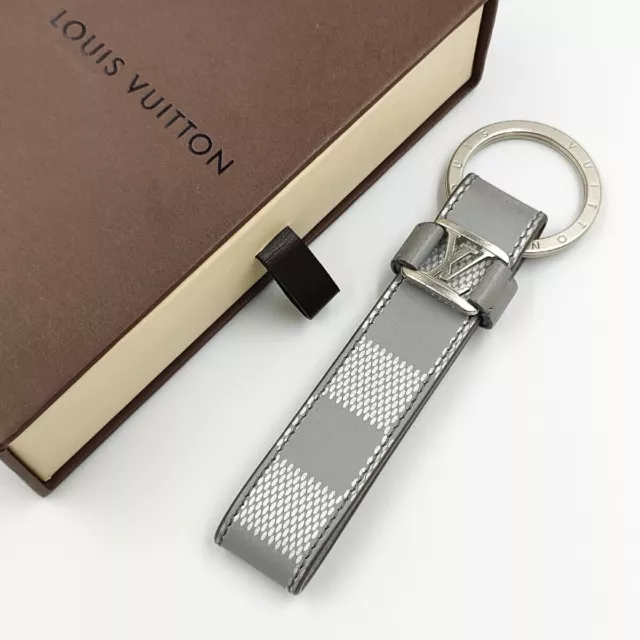 Louis Vuitton Damier Spray Dragonne Key Holder