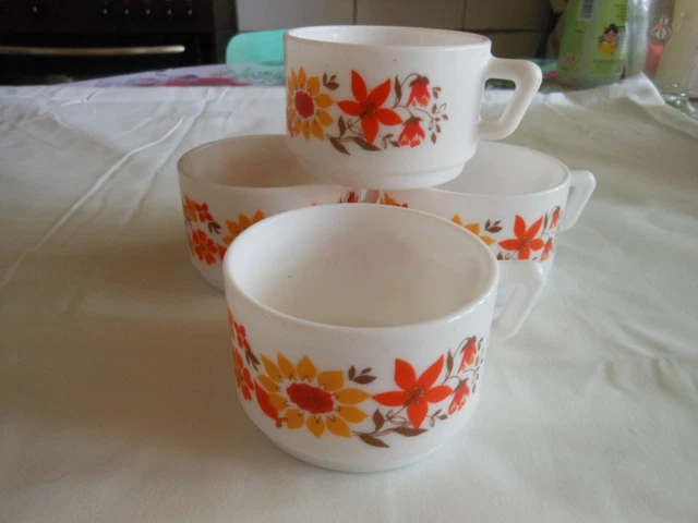 Lot De 4 Tasses à Café Arcopal Vintage - Motif Fleur Rose France Années 70, Céramique