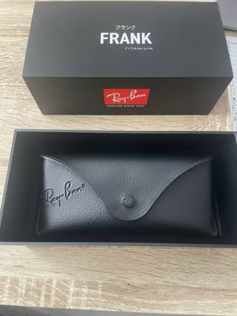 Etui à lunettes RAY-BAN Édition Titane