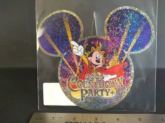 Disneyland Mickey Mouse Prism Sticker Die Cut TOKYO JAPAN 2005 Near Vintage HTF