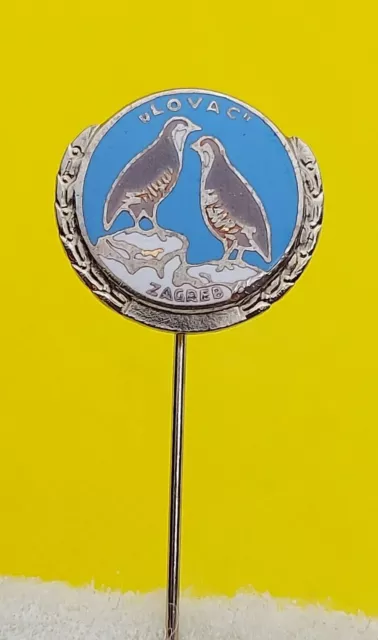 Birds Quail - LOVAC Zagreb Croatia, vintage pin badge, enamel