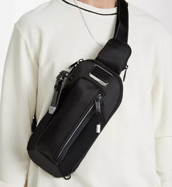 🇺🇸✅  Tumi Alpha 🕹️ E-sports Pro Sling Crossbody Gaming ‼️ SHIPS BEFORE 10/7