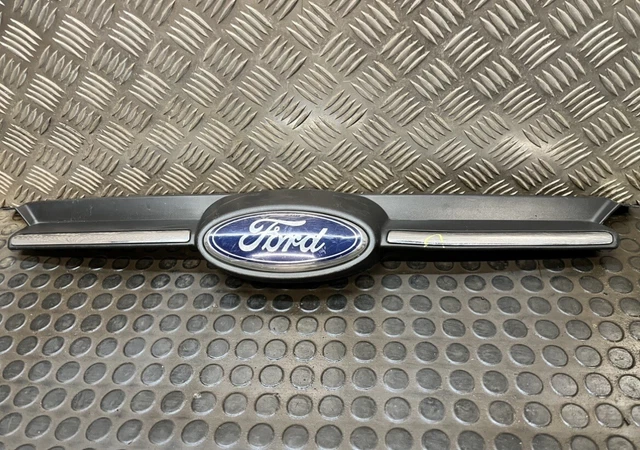 Ford Focus Mk3 Rear Badge Emblem Black (2011-2014) Cmax 2011