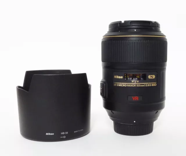 Nikon AF-S Micro Nikkor 105mm f2.8G ED VR Lens for Parts or Repair Only