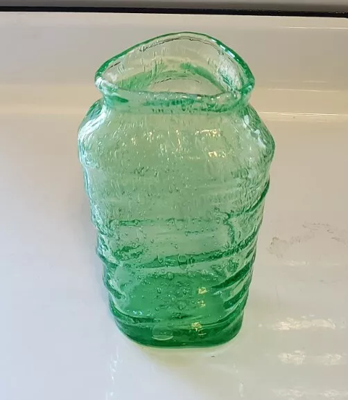 Consolidated Catalonian Vase Uranium Vaseline Glass Green Emerald Tri Vase 6 IN