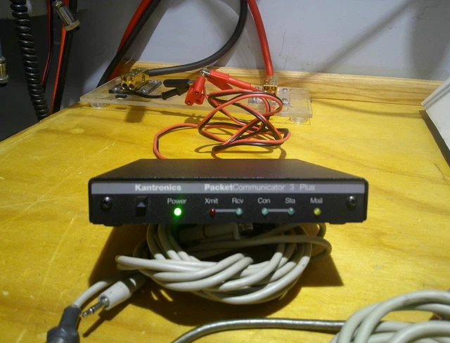 Alimentatori, Ricambi e accessori, Articoli per radioamatori Alimentatori, Ricambi e accessori, Articoli per radioamatori