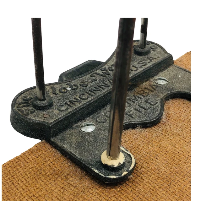 VINTAGE THE GLOBE Wernicke Co. Columbia File Paper Receipt Bill Clip