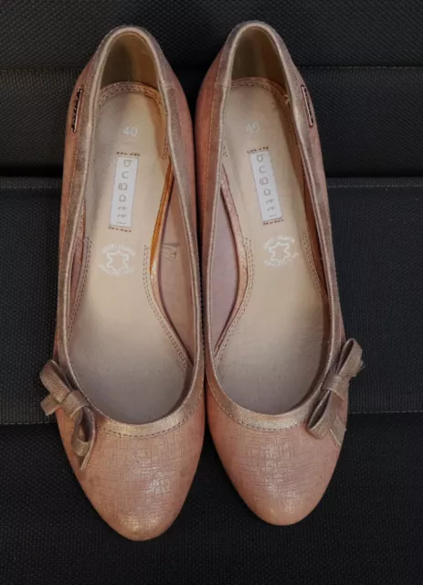 elegante Damenschuhe von BUGATTI, Gr. 40, Fb. rose glänzend, Absatz 9 cm, NEU